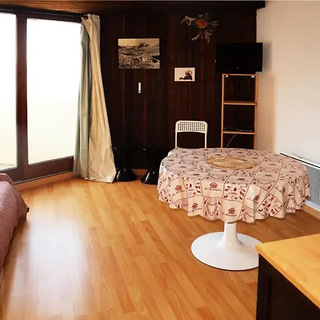 Les Carlines - 4 Personnes 1650 Mae-6174 Apartment